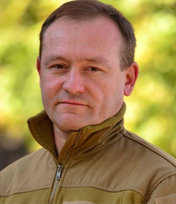 «ВОЛОНТЕРСЬКА ДОПОМОГА НАДЗВИЧАЙНО ПОТРІБНА АРМІЇ», -