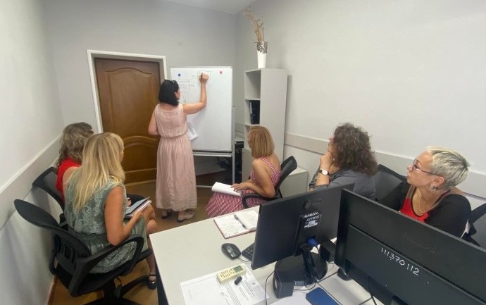 ПРОЄКТНА ГРУПА ДЕПАРТАМЕНТ СОЦІАЛЬНОЇ ПОЛІТИКИ ЧЕРКАСЬКОЇ МІСЬКОЇ РАДИ УСПІШНО ЗАЛУЧИЛА ГУМАНІТАРНУ ДОПОМОГУ